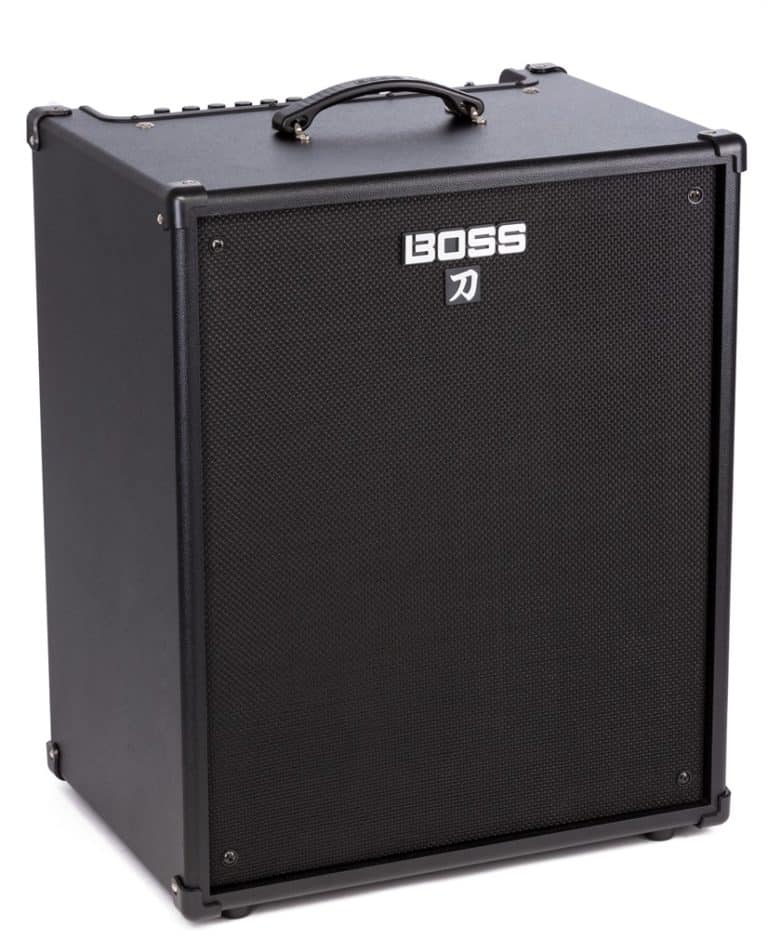 Test: Boss Katana-210 Bass | GITARRE & BASS