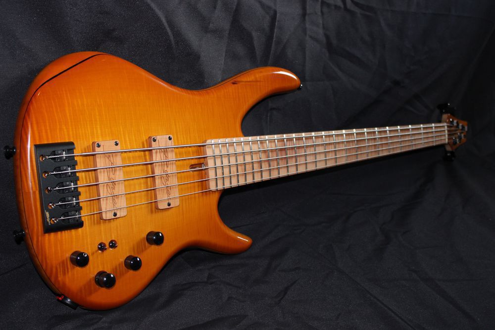 Groover 5 Homegrown Bass