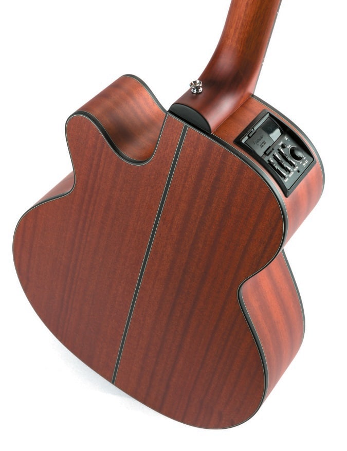 Takamine GN11MCE-NS