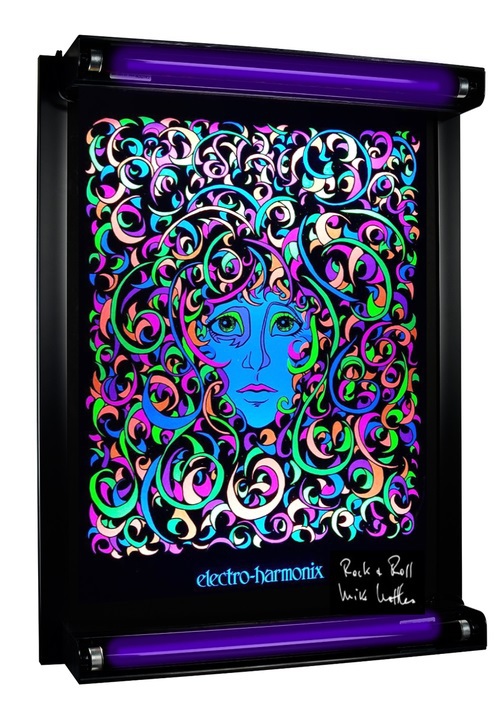 hero-glowlight-poster-consumers