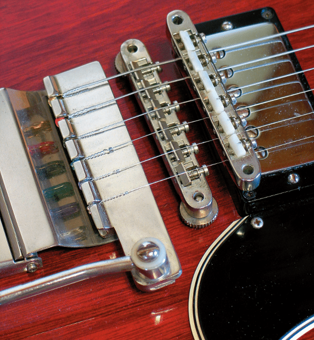 Vibrato und Bridge