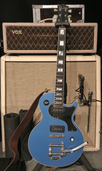 Nik Huber Krautster II Custom, Vox AC-30 Handwired-Top mit Marshall-Box