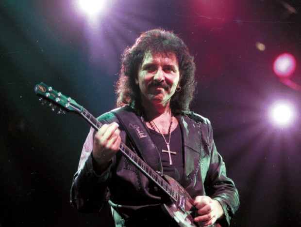 Tommy Iommi live mit SG