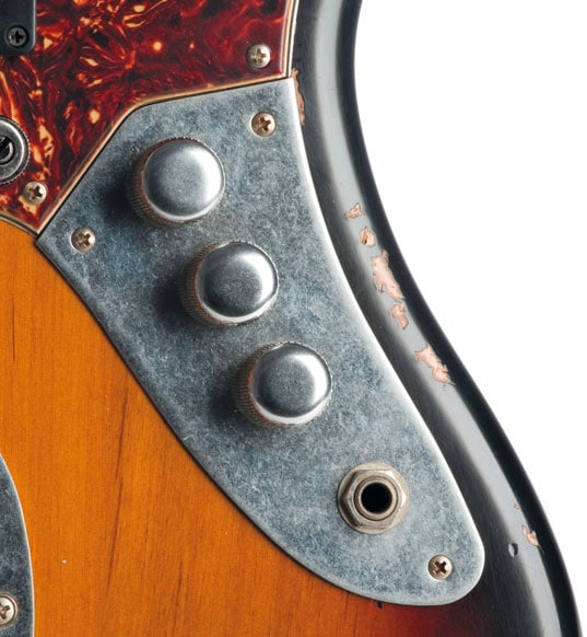 fender_kurt_cobain_jaguar_1