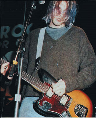 fender_kurt_cobain_jaguar_extra