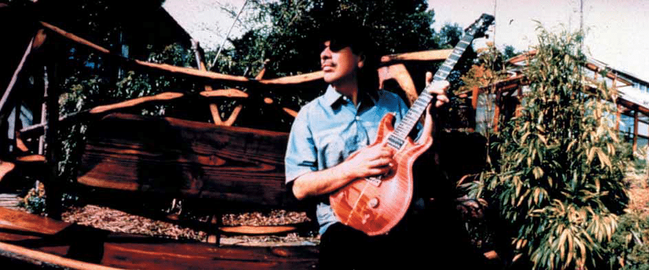Carlos-Santana-