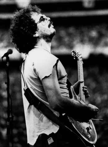Carlos-Santana-live-3