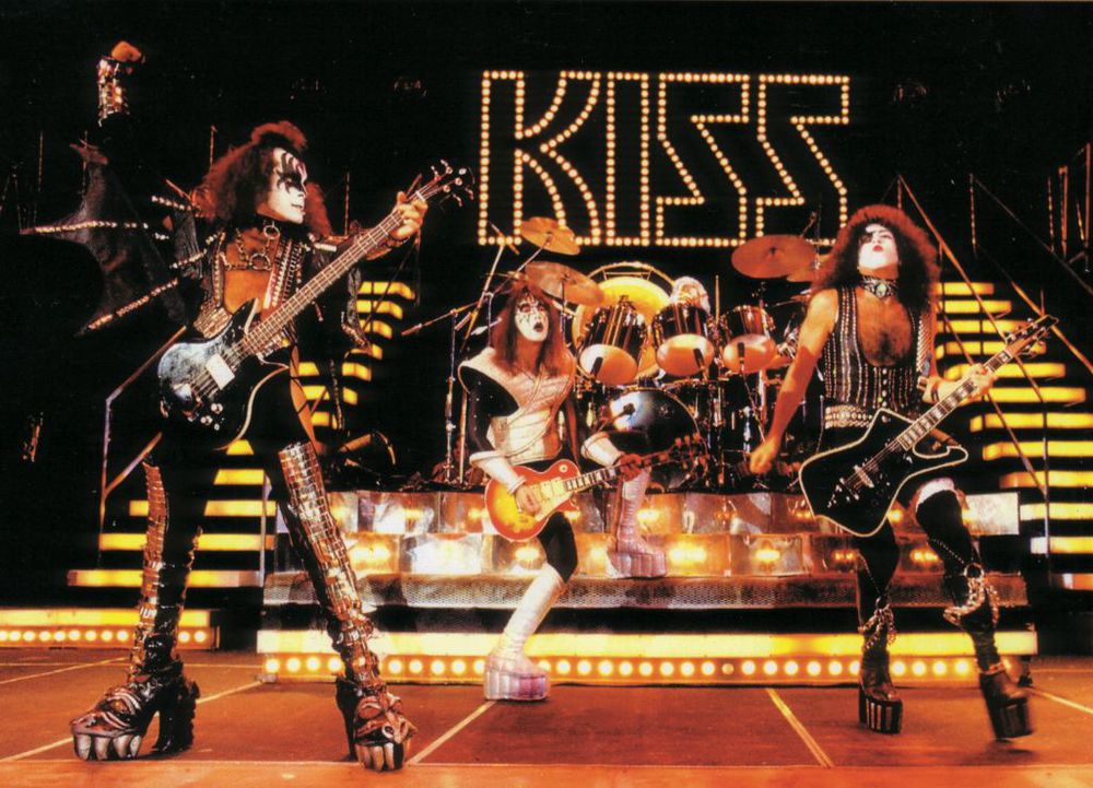 Ibanez Iceman & Paul Stanley_05