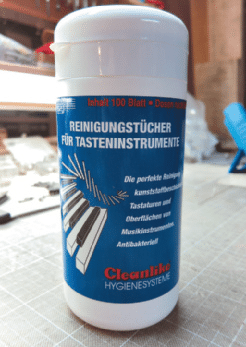 die-beste-halspflege-reinigungstücher