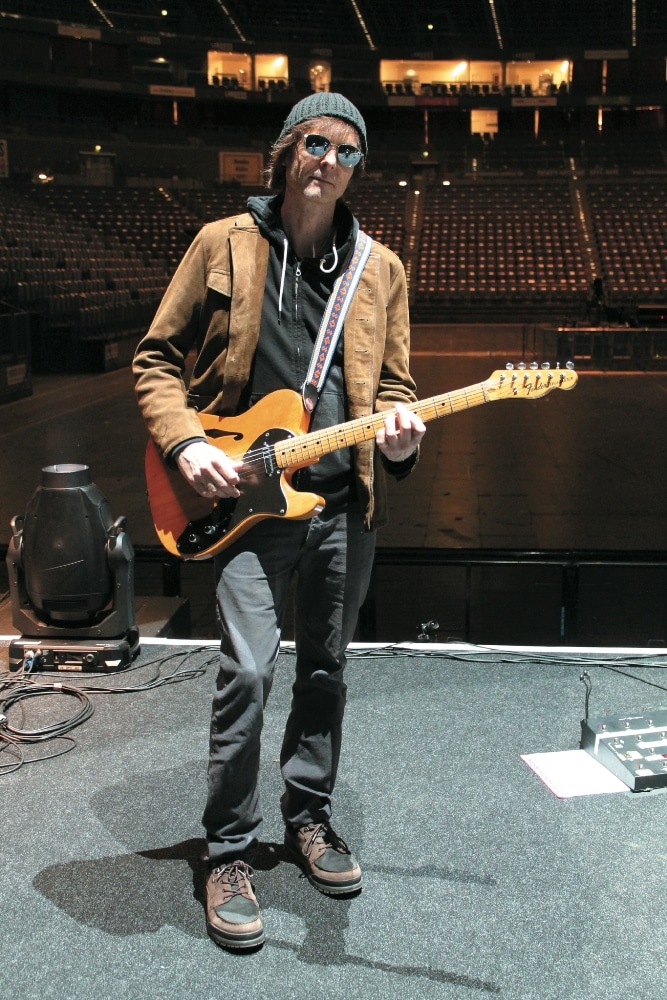 Waaktaar-Savoy mit seiner Fender Telecaster Thinline