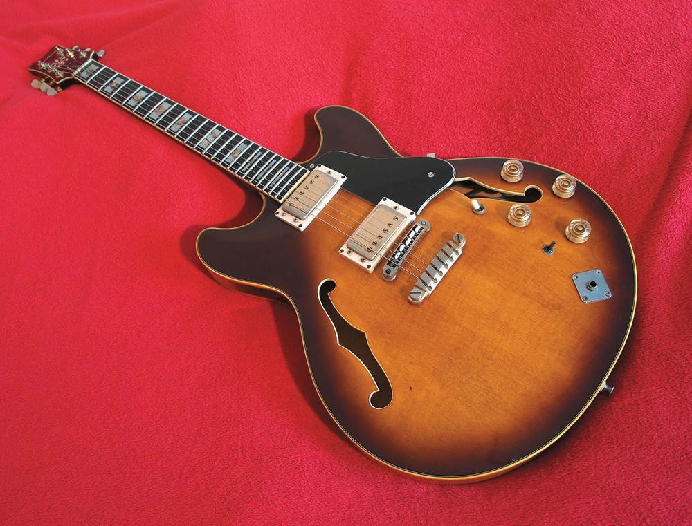 Ibanez AS200