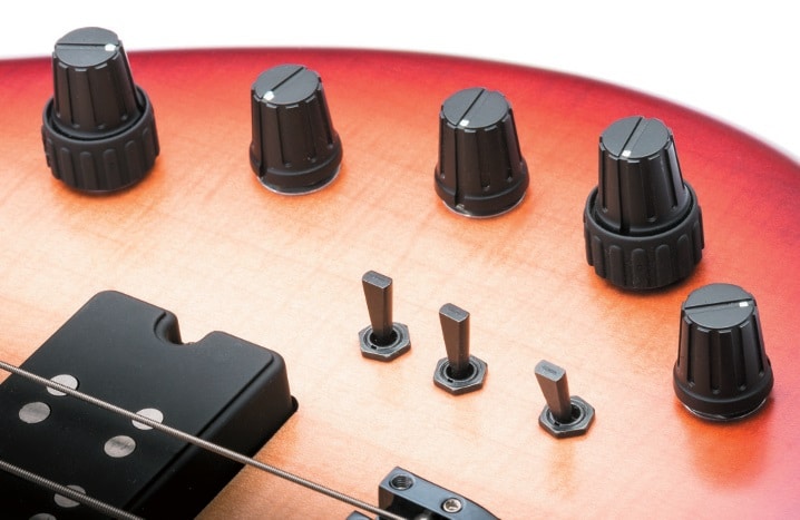 Sire-Marcus-Miller-Bass-3