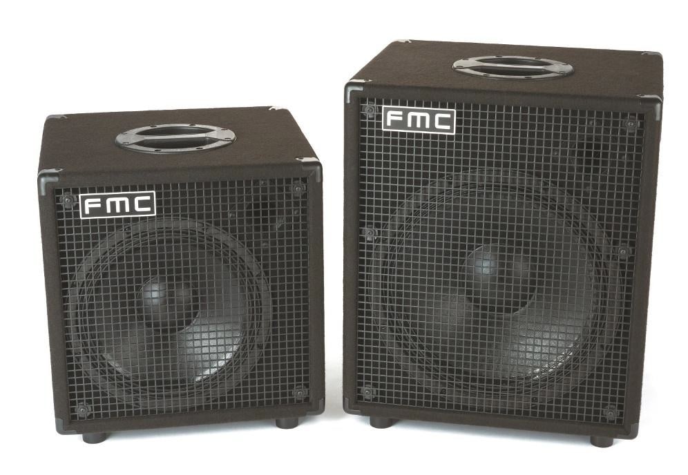 Zwei Bassboxen
