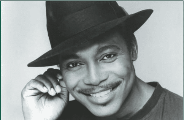 George Benson mit Hut lächelnd