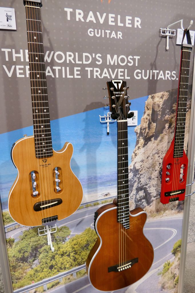 Traveler Guitar