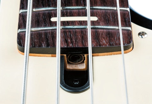 Yamaha Broadbass