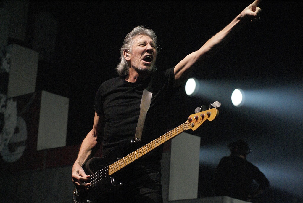 Roger Waters Dave Kilmister Brothers In Time Gitarre Bass