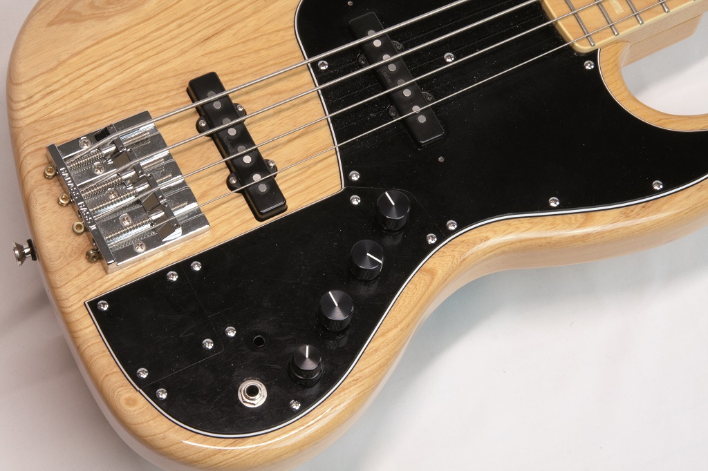 Fender jazz marcus miller outlet signature edition