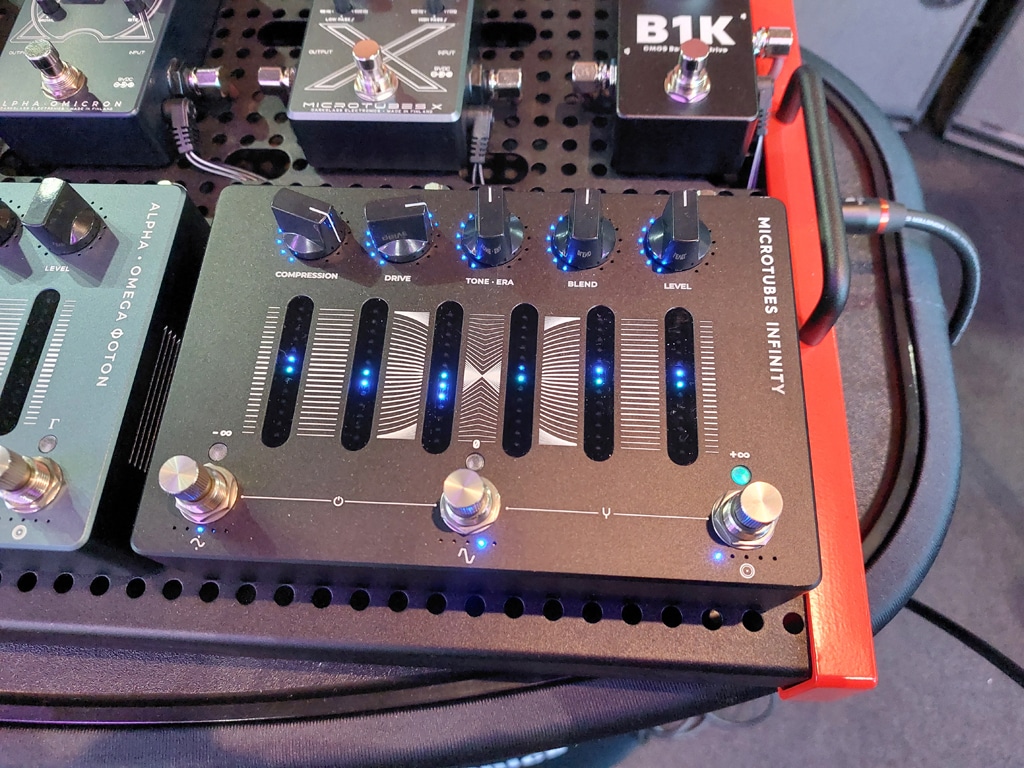 Darkglass Electronics Microtubes Infinity 無料配達